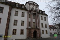 Die Christiansburg in Eisenberg: Hinter der Schlossfassade verbirgt sich die barocke Kirche. (Bild: Stefan Siedler)