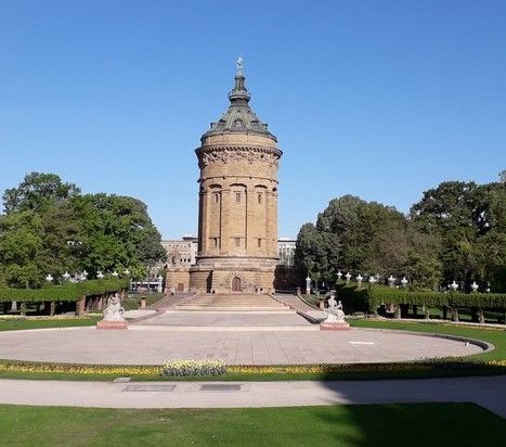 Das Wahrzeichen von Mannheim - der Wasserturm